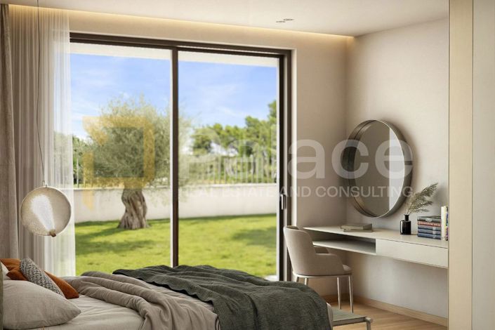 Image No.10-3 Bed Apartment for sale