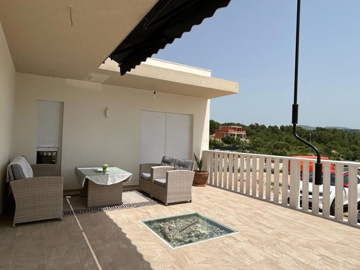 Image No.17-3 Bed Villa for sale