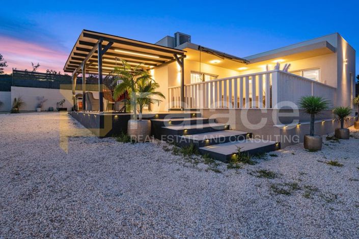 Image No.25-3 Bed Villa for sale