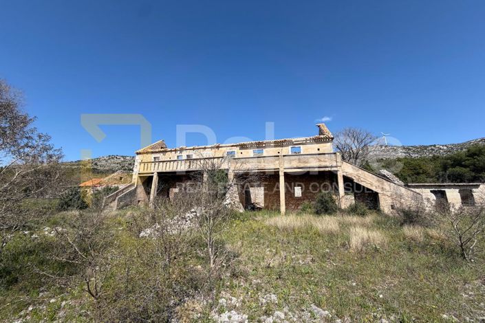 Image No.4-3 Bed House for sale