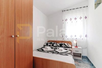 1 - Vir, House