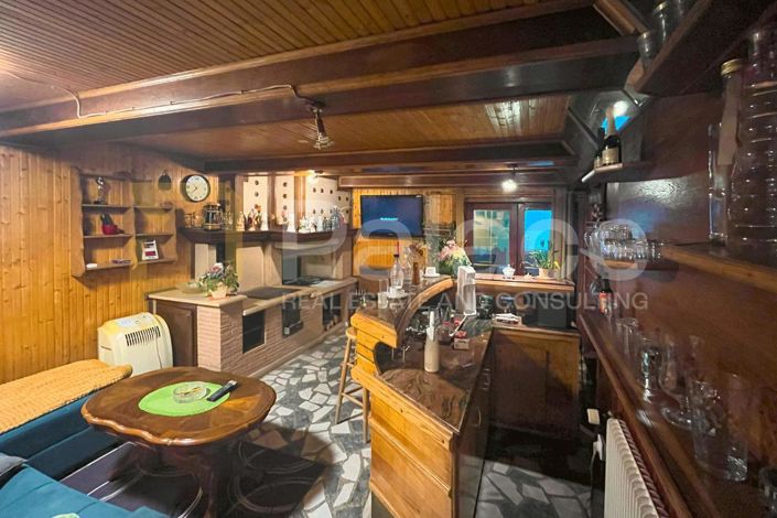 Image No.14-3 Bed House for sale