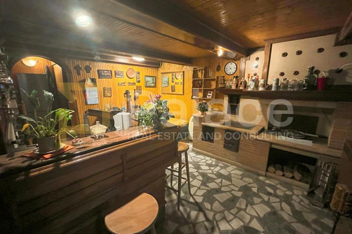 Image No.15-3 Bed House for sale