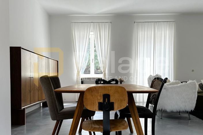 Image No.4-2 Bed Townhouse for sale