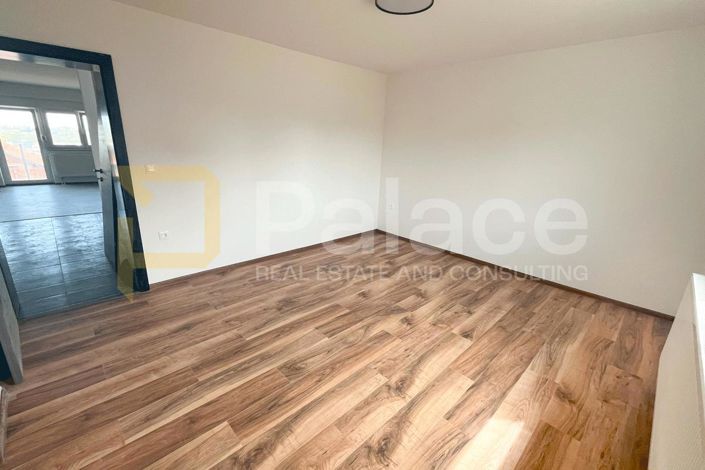 Image No.10-3 Bed Apartment for sale