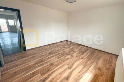 novouredjen-trosoban-stan-9744-m2-novi-marof-grana_10