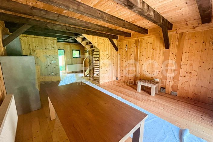 Image No.14-8 Bed House for sale