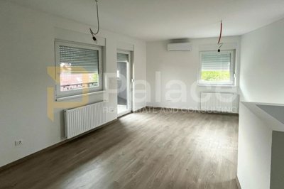 novogradnja-varazdin-3-soban-stan-8380-m2-centar_2