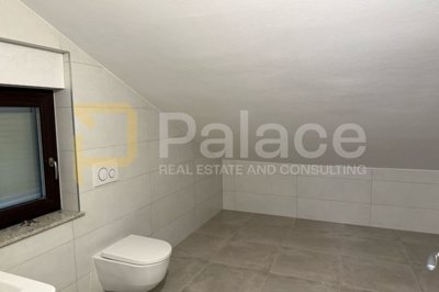 luksuzni-penthouse-od-133-m-s-bazenom-terasom-i-pogledom-na_9