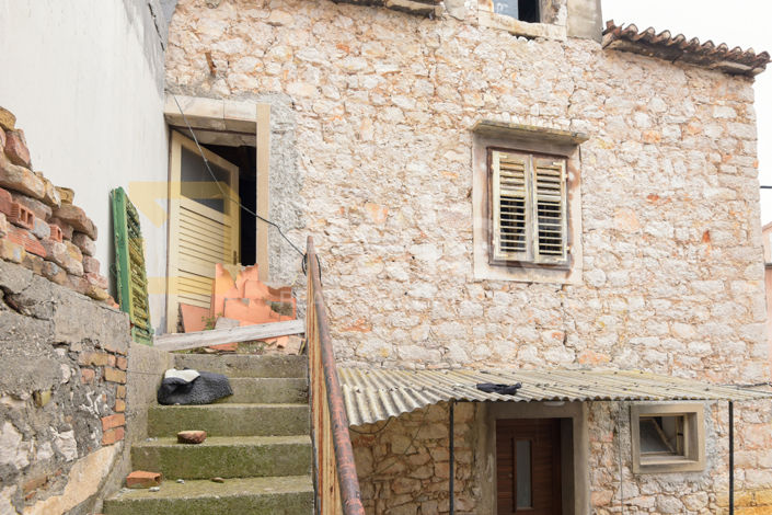 Image No.2-Maison de 4 chambres à vendre à Sibenik