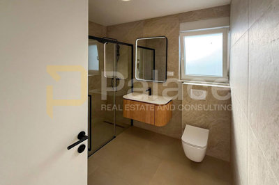 trosobni-stan-u-novogradnji-1-kat-vodice-10991-m2_3