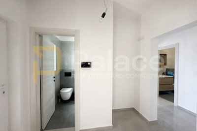 kuca-s-2-stana-i-studio-apartmanom-odlicna-prilika-sisan_14