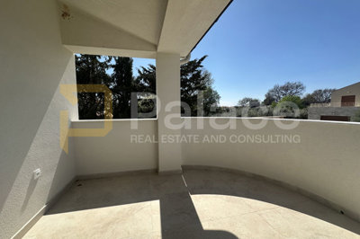 kuca-s-2-stana-i-studio-apartmanom-odlicna-prilika-sisan_5
