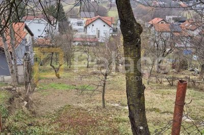 vikendica-za-renovaciju-sa-papirima-i-prikljuccima_8