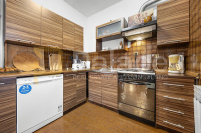 samostojeca-kuca-liznjan-mir-privatnost-i-turisticki_10