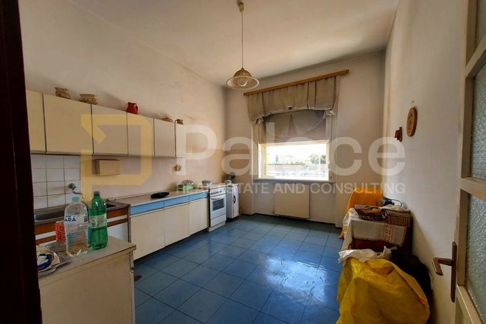 Image No.10-3 Bed Apartment for sale