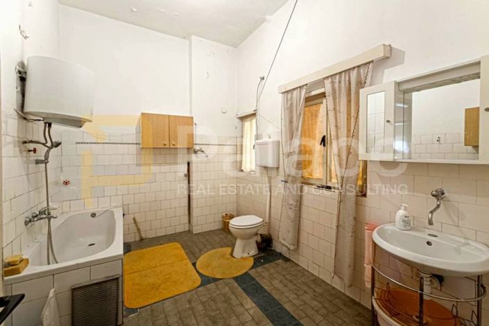 Image No.17-3 Bed Apartment for sale