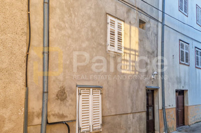 1 - Šibenik-Knin, Maison de ville