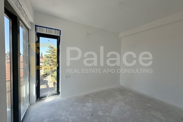 Image No.24-3 Bed Apartment for sale