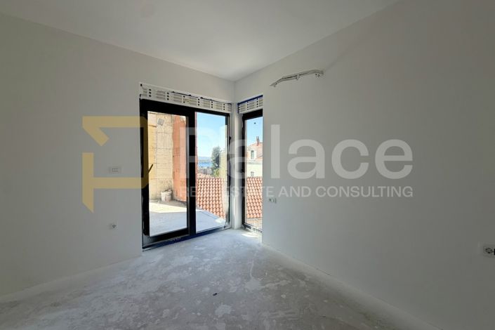 Image No.25-3 Bed Apartment for sale
