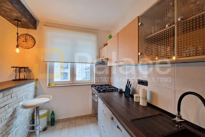 Image No.10-1 Bed Apartment for sale