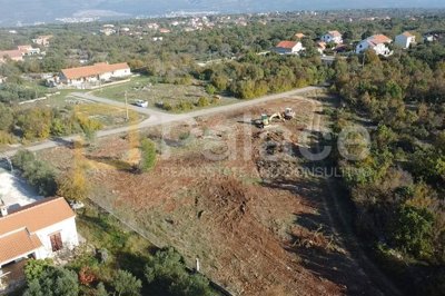 prilika-gradjevinsko-zemljiste-700m2-pridraga_3