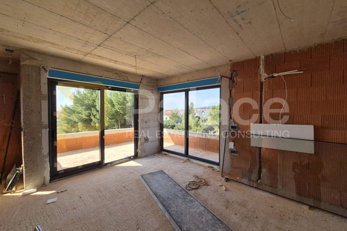 Image No.8-3 Bed Apartment for sale