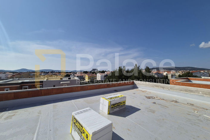Image No.10-3 Bed Apartment for sale