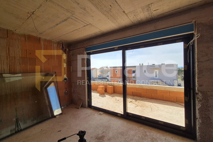 Image No.7-3 Bed Apartment for sale