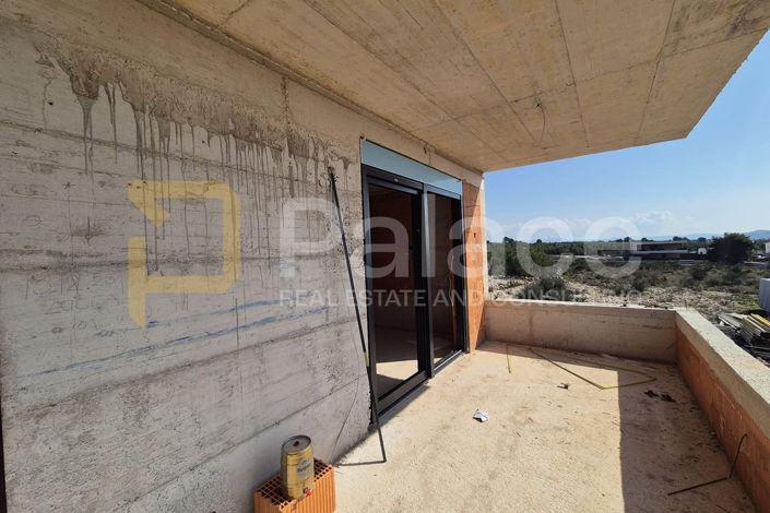 Image No.9-3 Bed Apartment for sale