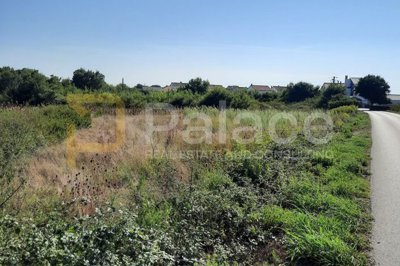 prilika-gradjevinsko-zemljiste-750m2_1