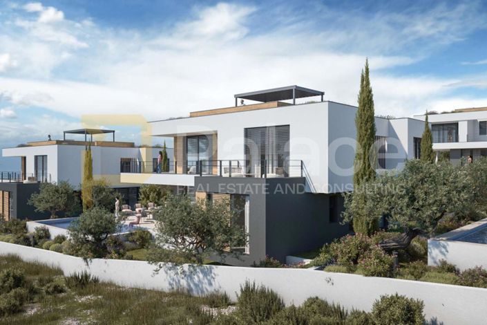 Image No.2-5 Bed Villa for sale