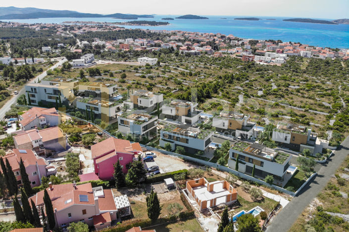 Image No.4-5 Bed Villa for sale
