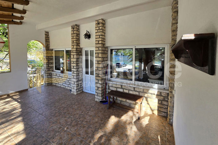 Image No.7-4 Bed House for sale