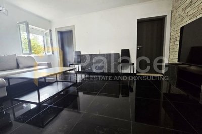 prodaje-se-stan-s-dvije-spavace-sobe-glavice-sinj-57-m_1