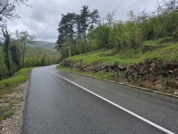 poljoprivredno-zemljiste-uz-cestu-mali-brgud-3339m2_3
