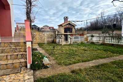 privlaka-samostojeca-kuca-400m-od-mora_2
