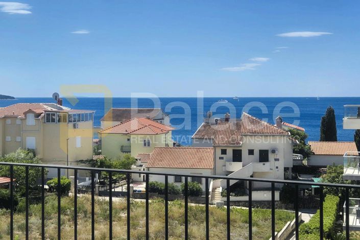 Image No.14-3 Bed Apartment for sale