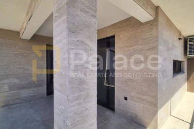 rogoznica-trosoban-stan-s-terasom-i-pogledom-na-more-130m2_4
