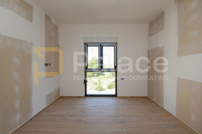 rogoznica-trosoban-stan-s-bazenom-i-pogledom-na-more-127m2_6