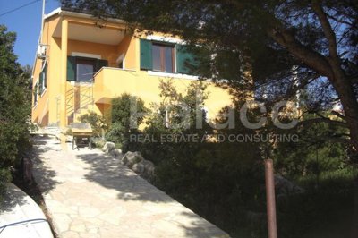 kuca-za-odmor-ili-investiciju-27m-od-mora-donja-krusica_5