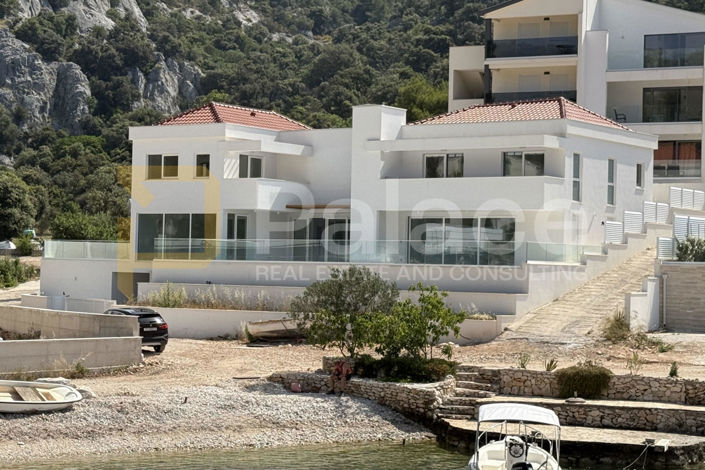 Image No.5-4 Bed Villa for sale