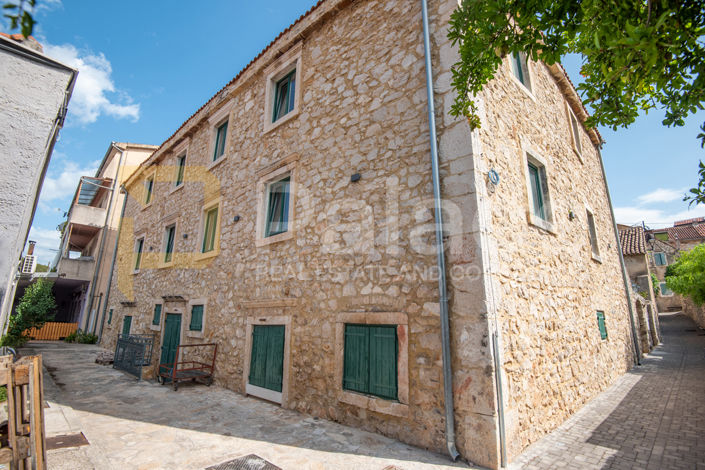 Image No.4-Commercial for sale