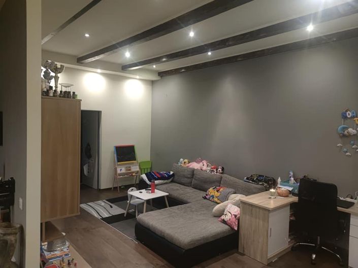 Image No.2-3 Bed House for sale