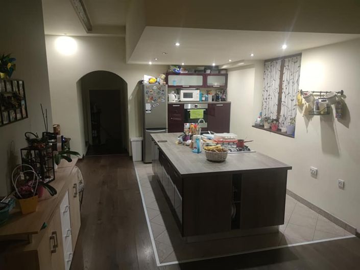 Image No.4-3 Bed House for sale
