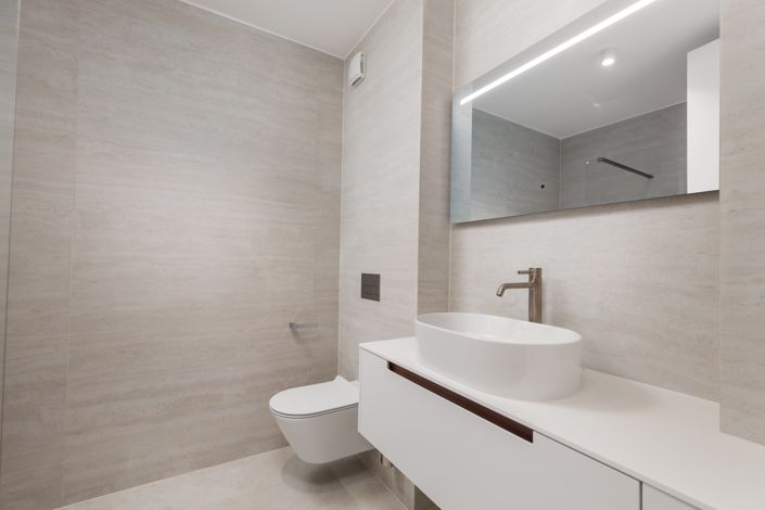 Image No.10-3 Bed Apartment for sale