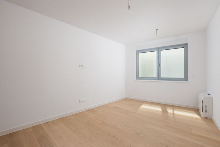 Image No.2-3 Bed Apartment for sale