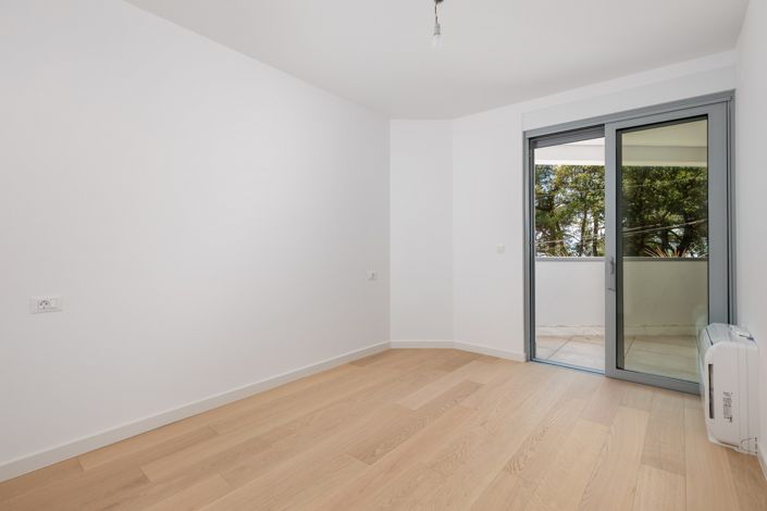 Image No.2-3 Bed Apartment for sale