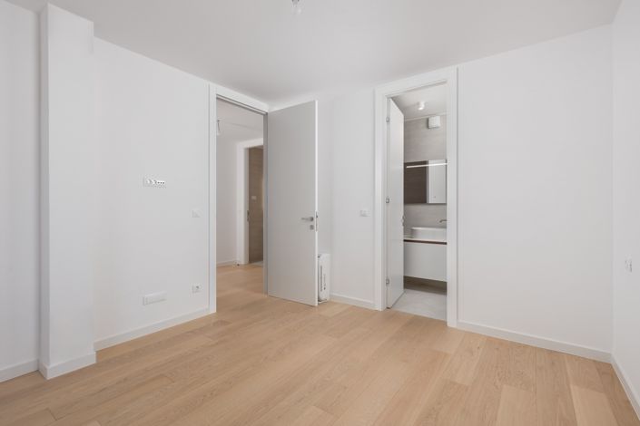Image No.6-3 Bed Apartment for sale