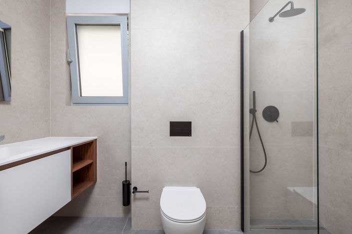 Image No.10-3 Bed Apartment for sale